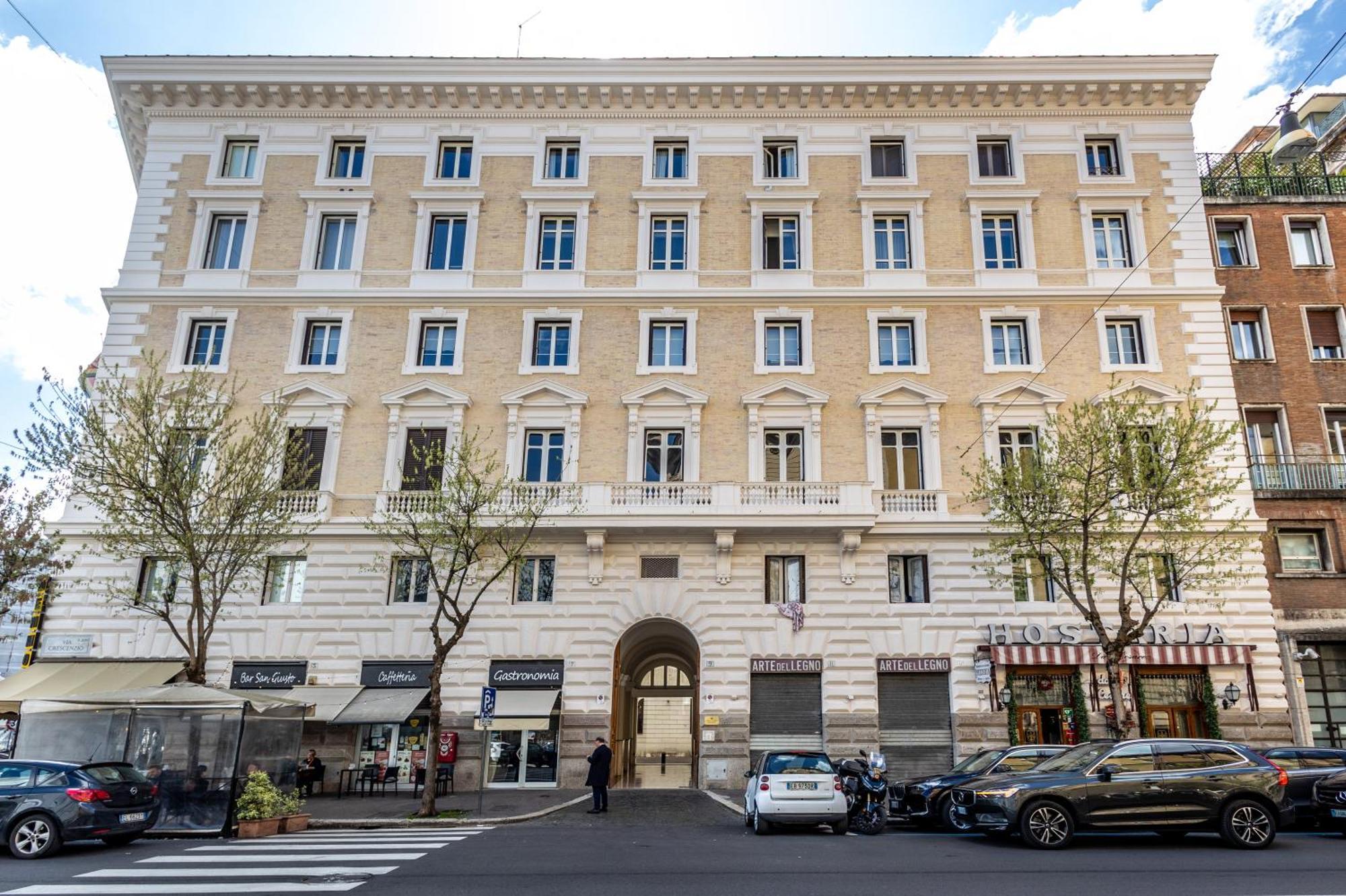 Готель Mybedcavour Рим Екстер'єр фото